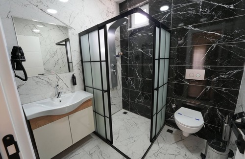 Onikisubat Hotel | EXPO GARDEN HOTEL