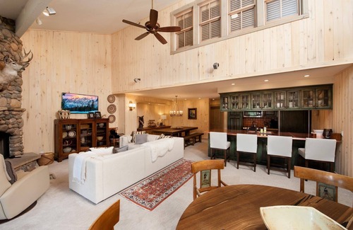 Purgatory House | Exquisite Links and Mountain Retreat (#846) -10 min Ski, Golf/AC/Pool/HotTub