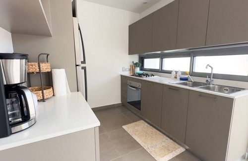 La Iglesia House | Exquisite Pool Villa