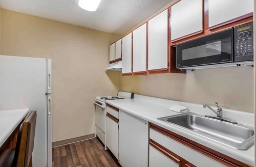 West Des Moines Hotel | Extended Stay America Select Suites - Des Moines - West Des Moines