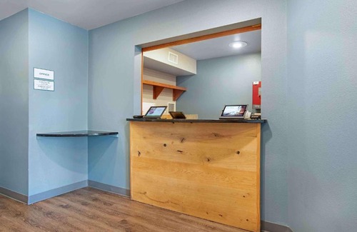 Malbis Hotel | Extended Stay America Select Suites - Mobile - Daphne