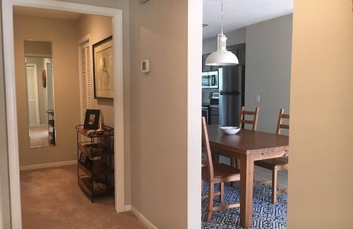 Fernandina Beach Condo | Extended Stay Fernandina Beach Condo – Walk to Ocean! 2BR/2BA Pool/Pickle Ball