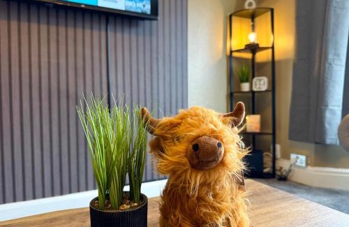 Doncaster House | Extended Stay Welcome - Sleeps 5 - Free Parking