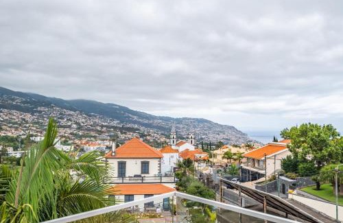 Santo Antonio Apartment | Eyes in the Sky