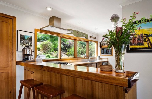 Skenes Creek North House | Eyrie House: Gorgeous panoramics sea views