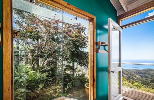 Skenes Creek North House | Eyrie House: Gorgeous panoramics sea views
