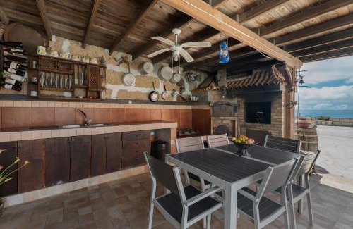 El Rincon Apartment | F Tamaide