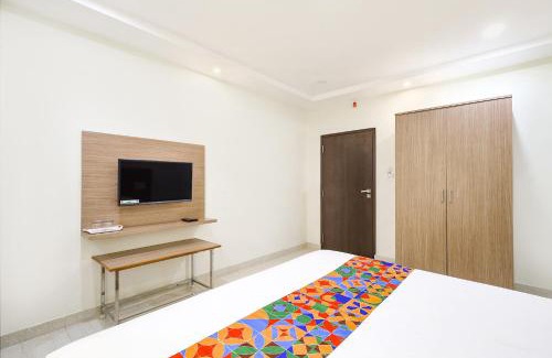 Tirupati Hotel | FabHotel Karthikeya Residency - Tirupati Bus Stand - 900m