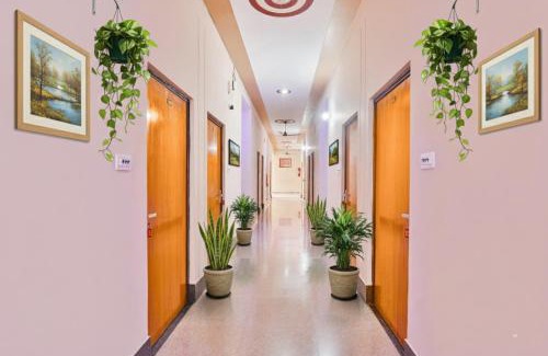 Ayodhya Hotel | FabHotel Shree Venkatesh Nileyam