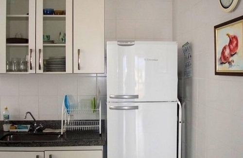 Praia do Morro Apartment | Fabulous Apt. 2 Mounted /Decorated Bedrooms - 1 Suite - WiFi internet & cable TV