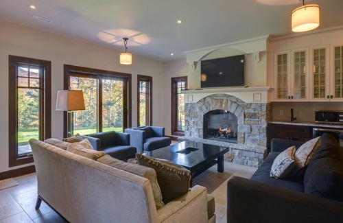 Mont-Tremblant House | Fabulous Castle in the Sky ! Mont-Tremblant luxury at it's best !