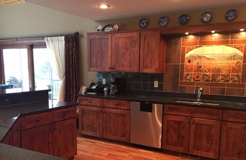 Grand Rapids House | Fabulous Fall Getaway in the National Forest/ Hot Tub and Fireplace