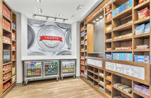 Trinity House | Fabulous Hampton off FL 54