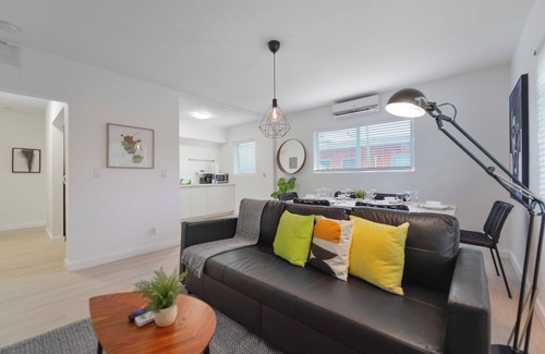 Northeast Miami Condo | Fabulous Studio 15 min from The Beach