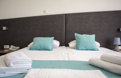 Niksic Hotel | Fabulous Studio Apartment in Hotel Vukov Most