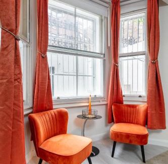 Chelsea Riverside Apartment | Fabulous Two Bed Apt in Heart of Chelsea - London