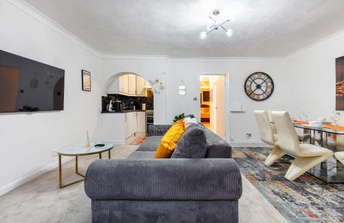 Chelsea Riverside Apartment | Fabulous Two Bed Apt in Heart of Chelsea - London