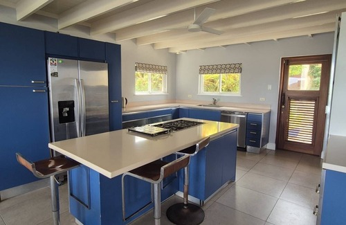 Frigate Bay House | Fabulously Located 3-bed villa with large swimming pool in wonderful Frigate Bay