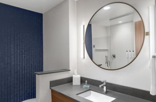 Norwalk Hotel | Fairfield by Marriott Inn & Suites Norwalk