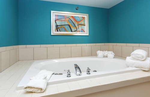 West Des Moines Hotel | Fairfield Inn and Suites by Marriott Des Moines West