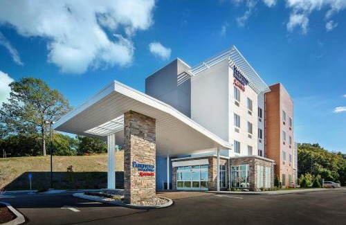 Monaca Hotel | Fairfield Inn and Suites by Marriott Monaca