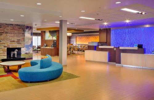 Monaca Hotel | Fairfield Inn and Suites by Marriott Monaca
