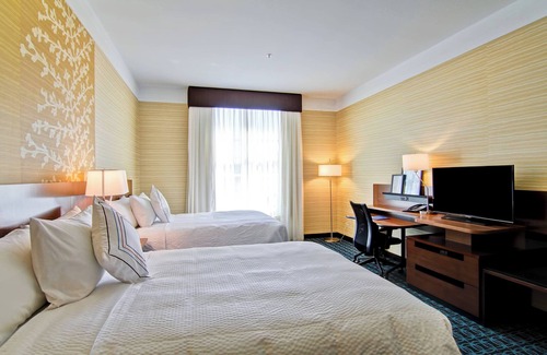 Kamloops Hotel | Fairfield Inn and Suites by Marriott Kamloops