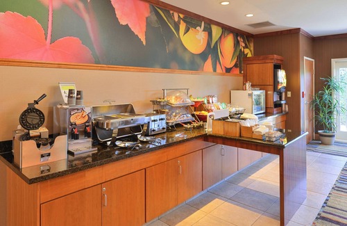Elk Grove Hotel | Fairfield Inn and Suites by Marriott Sacramento Elk Grove