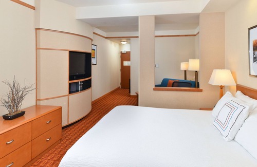 Elk Grove Hotel | Fairfield Inn and Suites by Marriott Sacramento Elk Grove