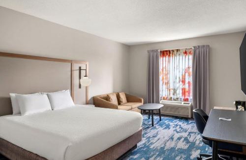 Fultondale Hotel | Fairfield Inn and Suites by Marriott Birmingham Fultondale/I-65