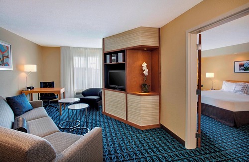 Merrillville Hotel | Fairfield Inn and Suites By Marriott Merrillville