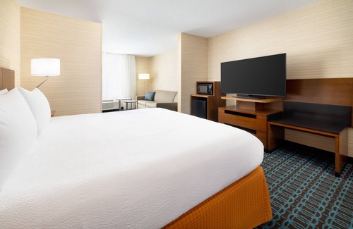 Concord Hotel | Fairfield Inn By Marriott Concord