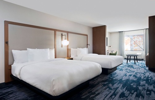 Chino Hotel | Fairfield Inn by Marriott & Suites Chino