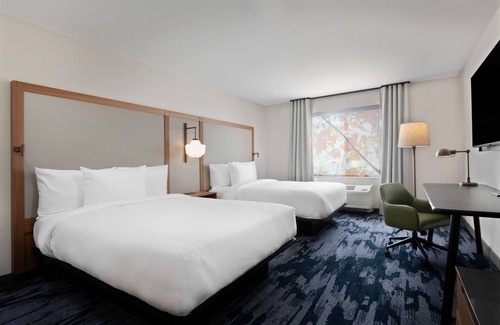Chino Hotel | Fairfield Inn by Marriott & Suites Chino