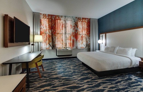 Central City Hotel | Fairfield Inn & Suites by Marriott Birmingham Downtown