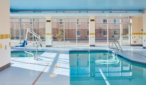 Rawlins Hotel | Fairfield Inn & Suites by Marriott Rawlins