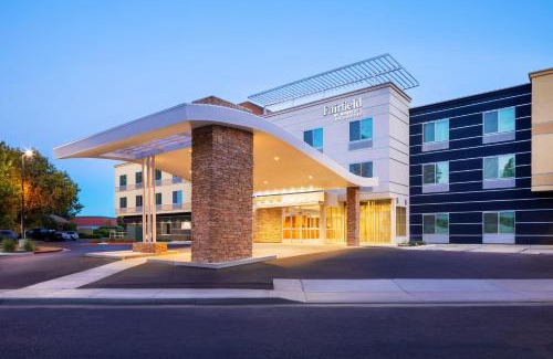 Fresno Hotel | Fairfield Inn & Suites by Marriott Fresno North/Shaw Avenue
