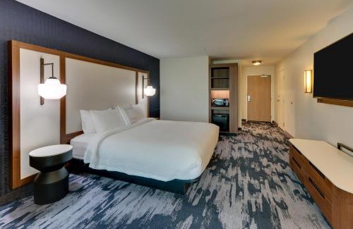 Central City Hotel | Fairfield Inn & Suites by Marriott Birmingham Downtown