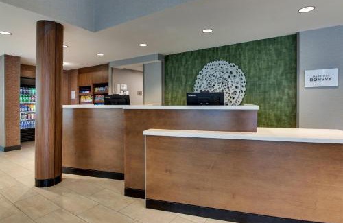 Central City Hotel | Fairfield Inn & Suites by Marriott Birmingham Downtown
