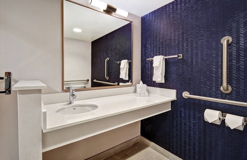 Las Vegas Hotel | Fairfield Inn & Suites by Marriott Las Vegas Airport South