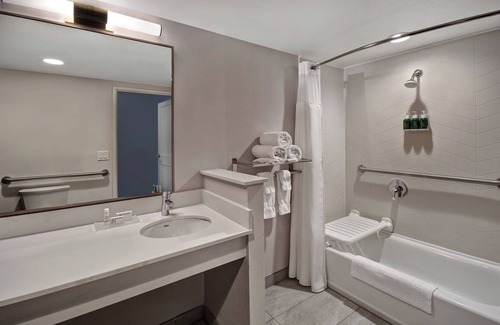 Las Vegas Hotel | Fairfield Inn & Suites by Marriott Las Vegas Airport South