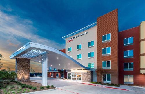 Waxahachie Hotel | Fairfield Inn & Suites by Marriott Dallas Waxahachie