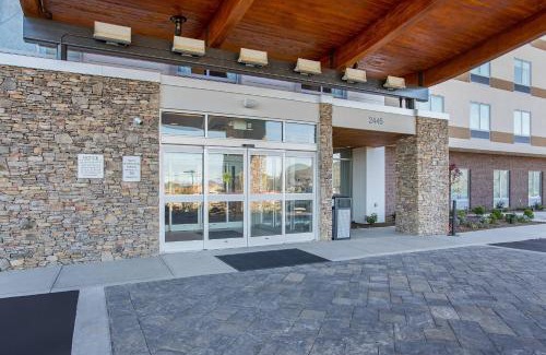 Pigeon Forge Hotel | Fairfield Inn & Suites by Marriott Pigeon Forge