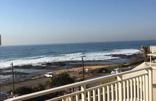 Selection Beach Bed & Breakfast | Fairlight Beach House