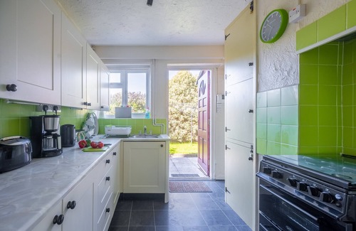 Holt Cottage | Fairstead Cottage - Three bed family cottage in the centre of Holt with a garden