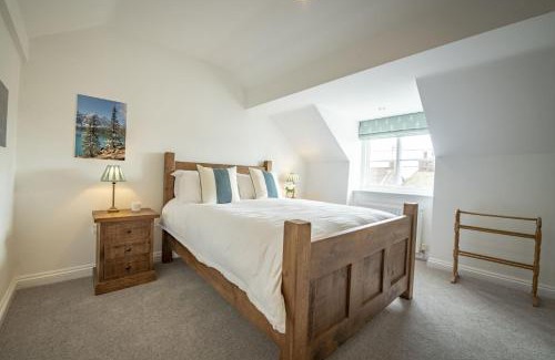 Ampleforth House | Fairview