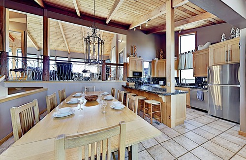 Bodega Bay House | Fairview Grande | Bay Views, Sauna & Private Hot Tub | Walk to Beach & Golf