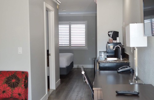 Healdsburg Hotel | Fairview Inn and Suites