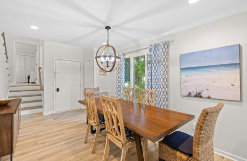 Isle of Palms House | Fairway Dunes 12 - Beach & Golf Dream