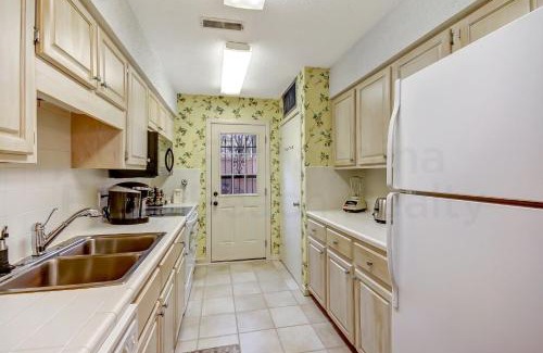 Amelia City Apartment | Fairway Oaks Villa Condo
